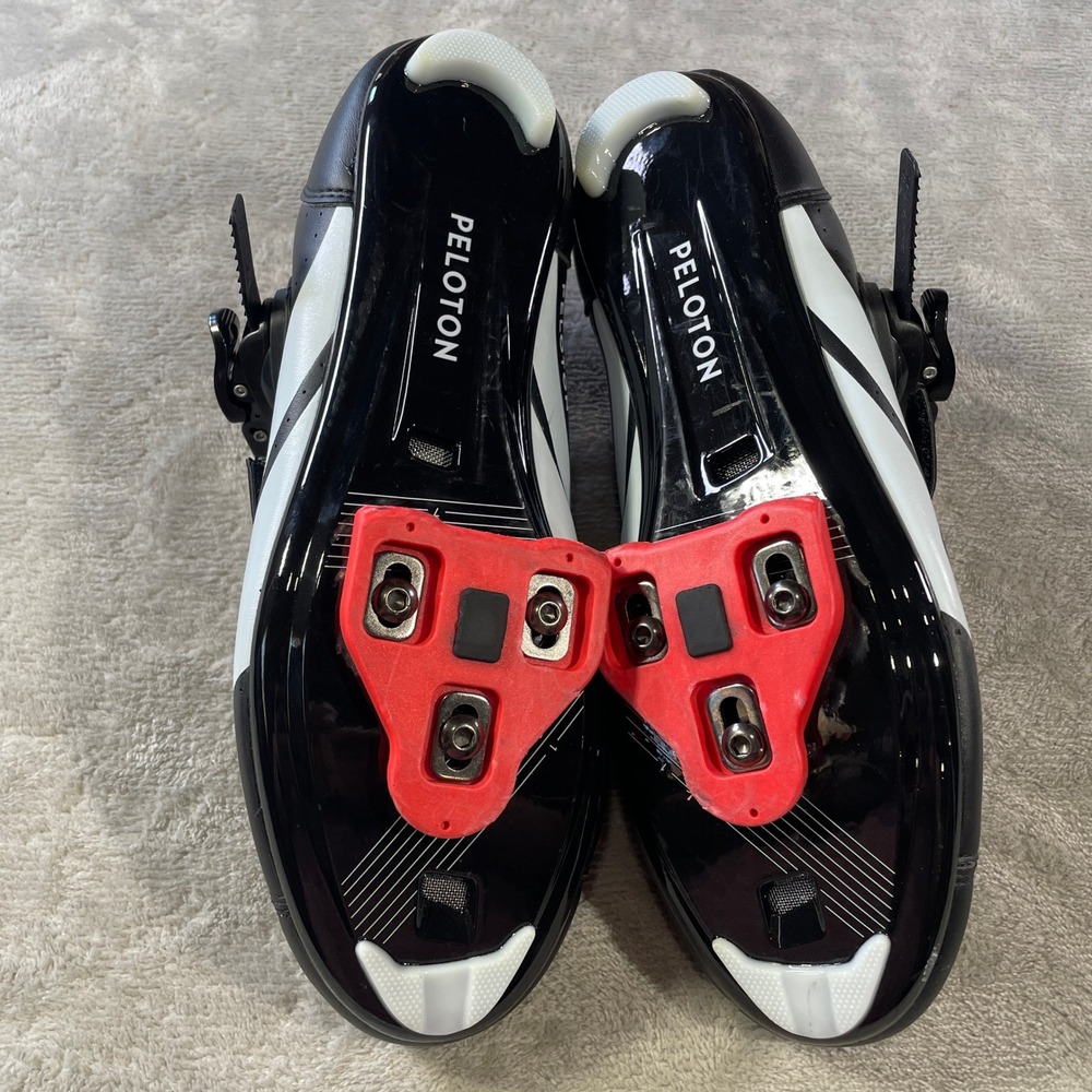 Peloton Road Cycling Shoes 41 US Men 8 Womens 10 Black 3 Bolt Cleats - Picture 6 of 7